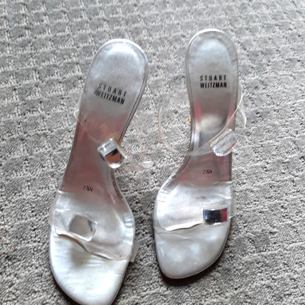 Stuart Weitzman shoe's